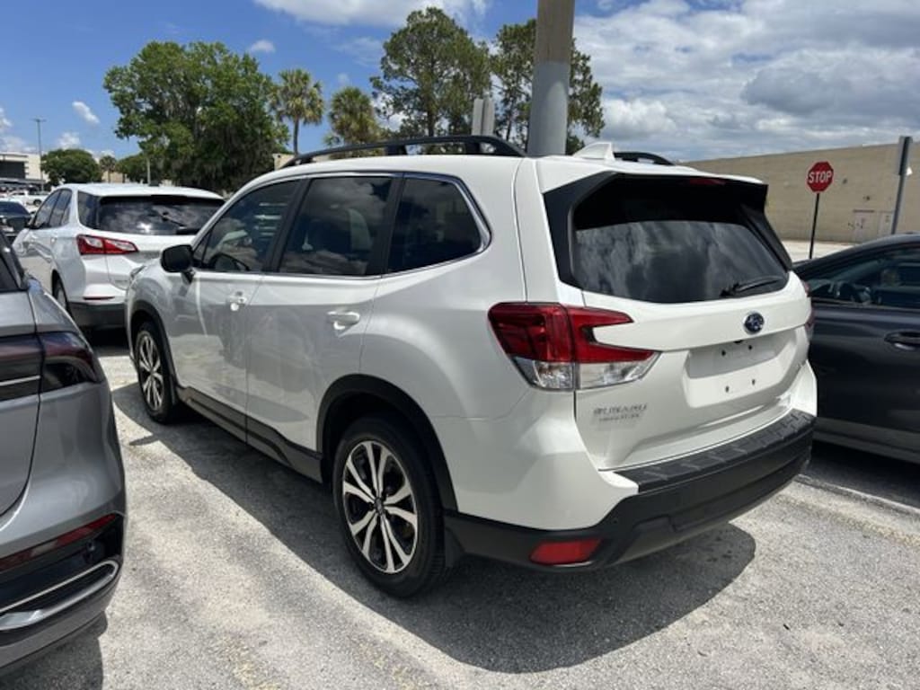 Used 2023 Subaru Forester Limited SUV