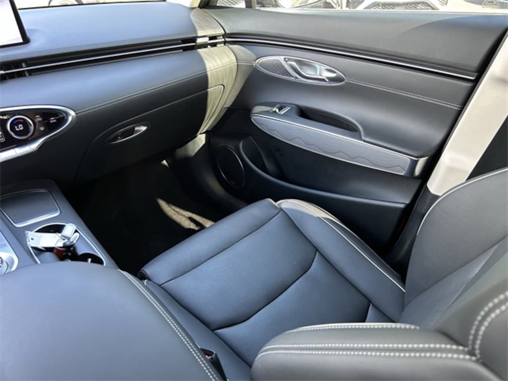 Used 2023 Genesis GV70 2.5T SUV