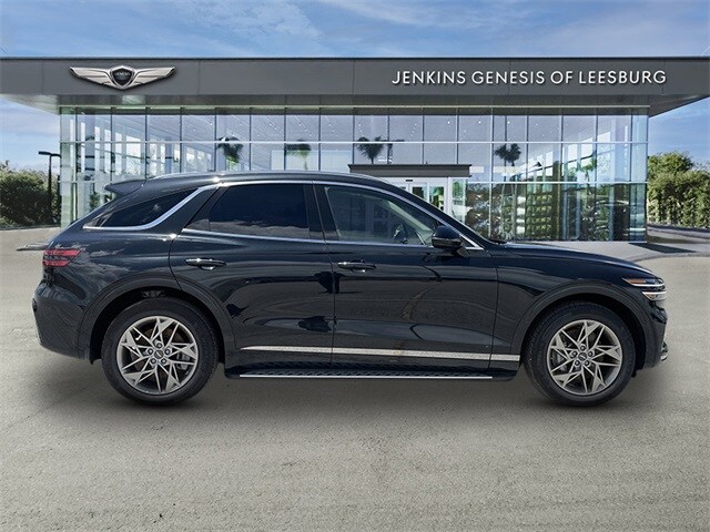 2025 Genesis GV70 2.5T Select photo 2