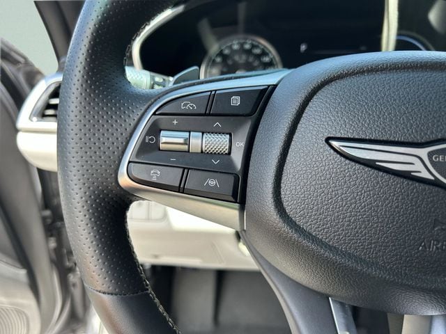 2025 GENESIS G70 Standard - Photo 25