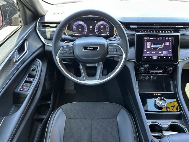 2024 Jeep Grand Cherokee Altitude X photo 3