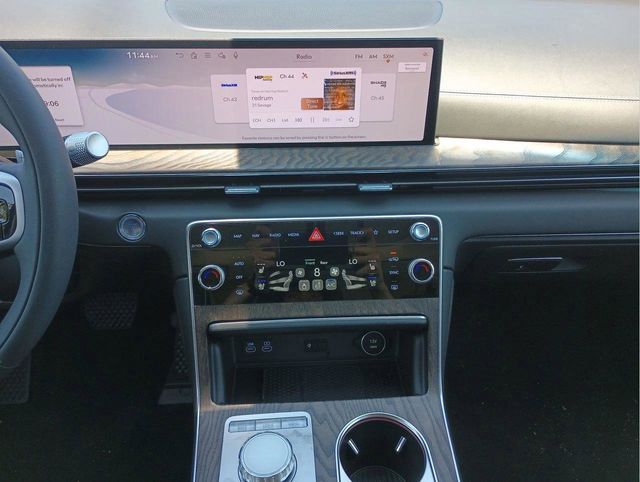 2025 GENESIS GV80 Prestige - Photo 11