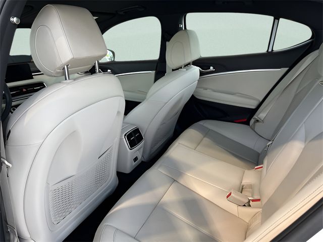 2026 GENESIS G70 Standard - Photo 19