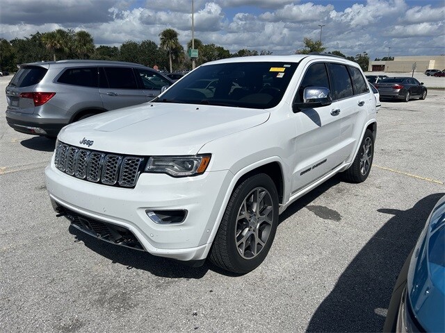 2019 Jeep Grand Cherokee Overland photo 3