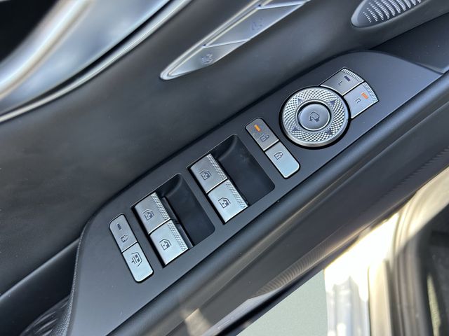 2026 GENESIS G80 Advanced - Photo 19