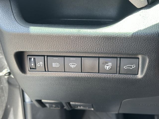 2021 Toyota RAV4 XLE Premium - Photo 29