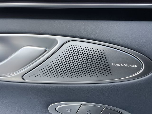 2026 GENESIS GV70 Sport Advanced - Photo 22