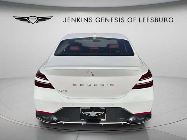 2025 GENESIS G70 Standard - Photo 4