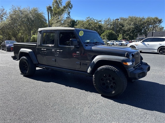 2021 Jeep Gladiator Sport's photo