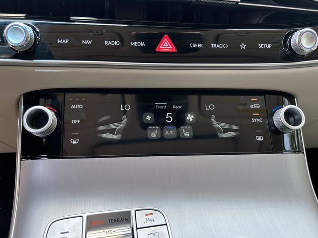 2026 GENESIS GV70 Select - Photo 25