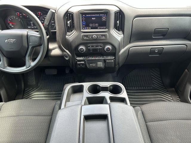2024 Chevrolet Silverado 1500 Custom - Photo 17