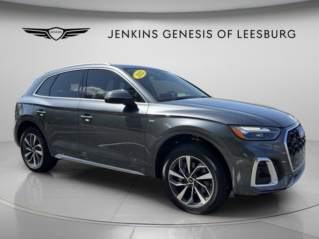 2022 Audi Q5 Premium