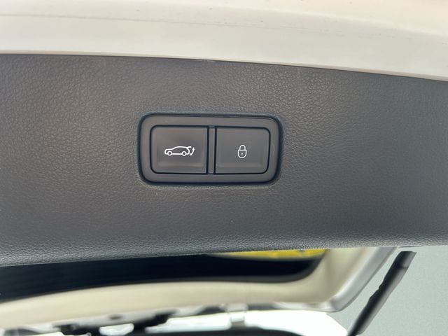 2024 GENESIS GV80 Standard - Photo 16