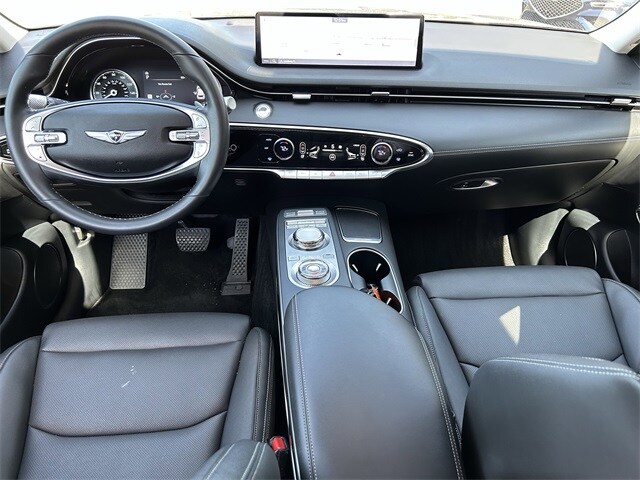 2023 Genesis GV70 2.5T photo 2