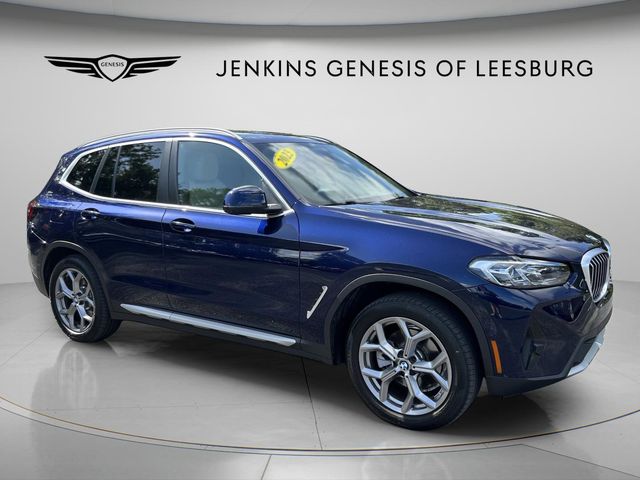 2023 BMW X3 sDrive30i's photo