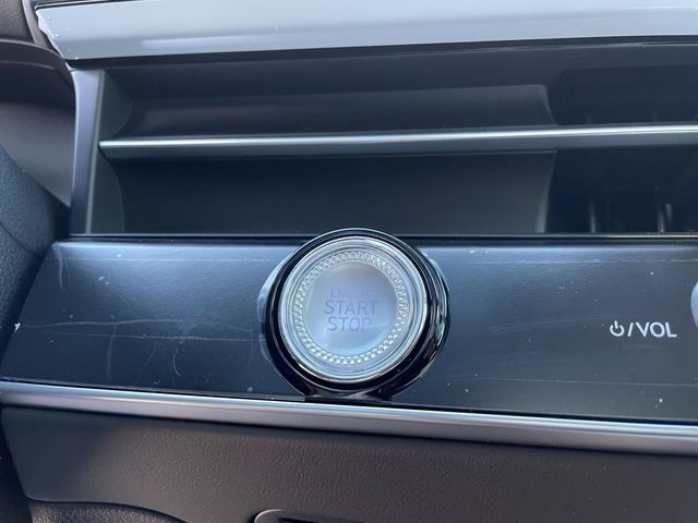 2026 GENESIS GV70 Sport Advanced - Photo 31