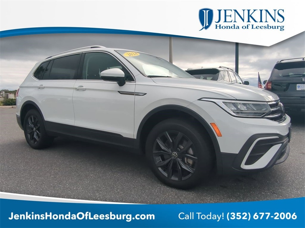 Used 2024 Volkswagen Tiguan 2.0T SE SUV