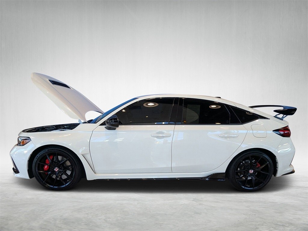 2024 Honda Civic Type R Hatchback photo 4