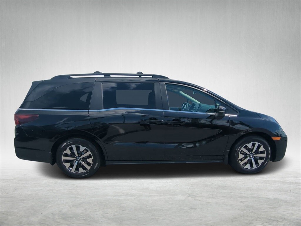 2026 Honda Odyssey EX-L photo 2
