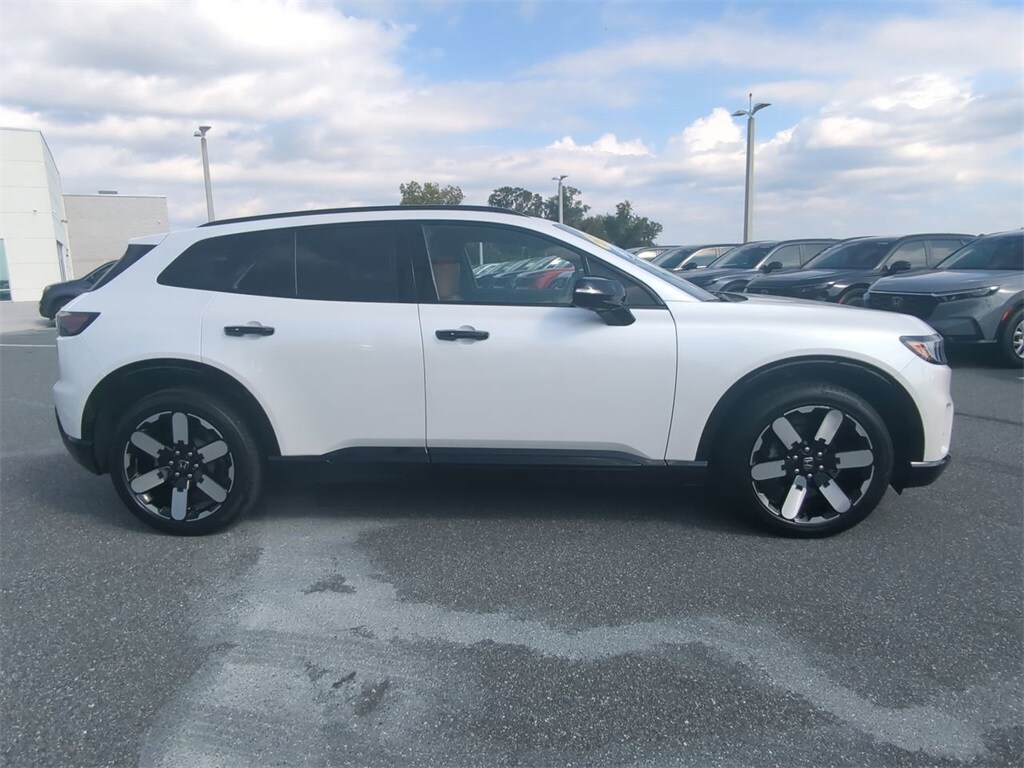 2024 Honda Prologue Elite photo 3