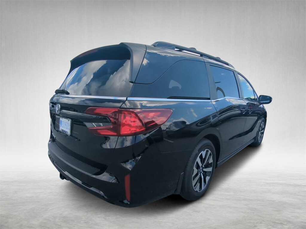 2026 Honda Odyssey EX-L photo 3