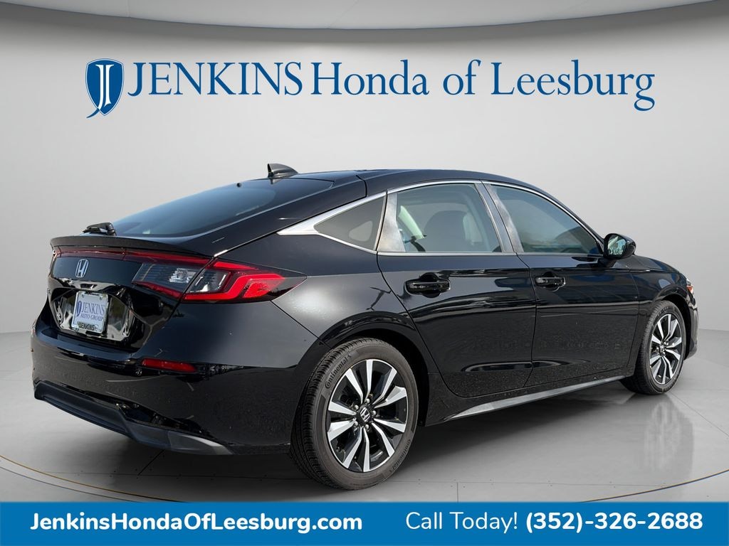 Used 2022 Honda Civic EX-L Hatchback