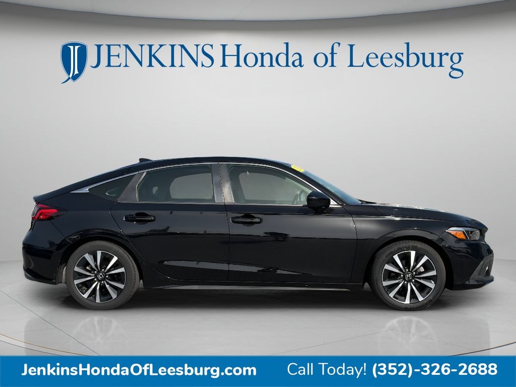 Used 2022 Honda Civic EX-L Hatchback