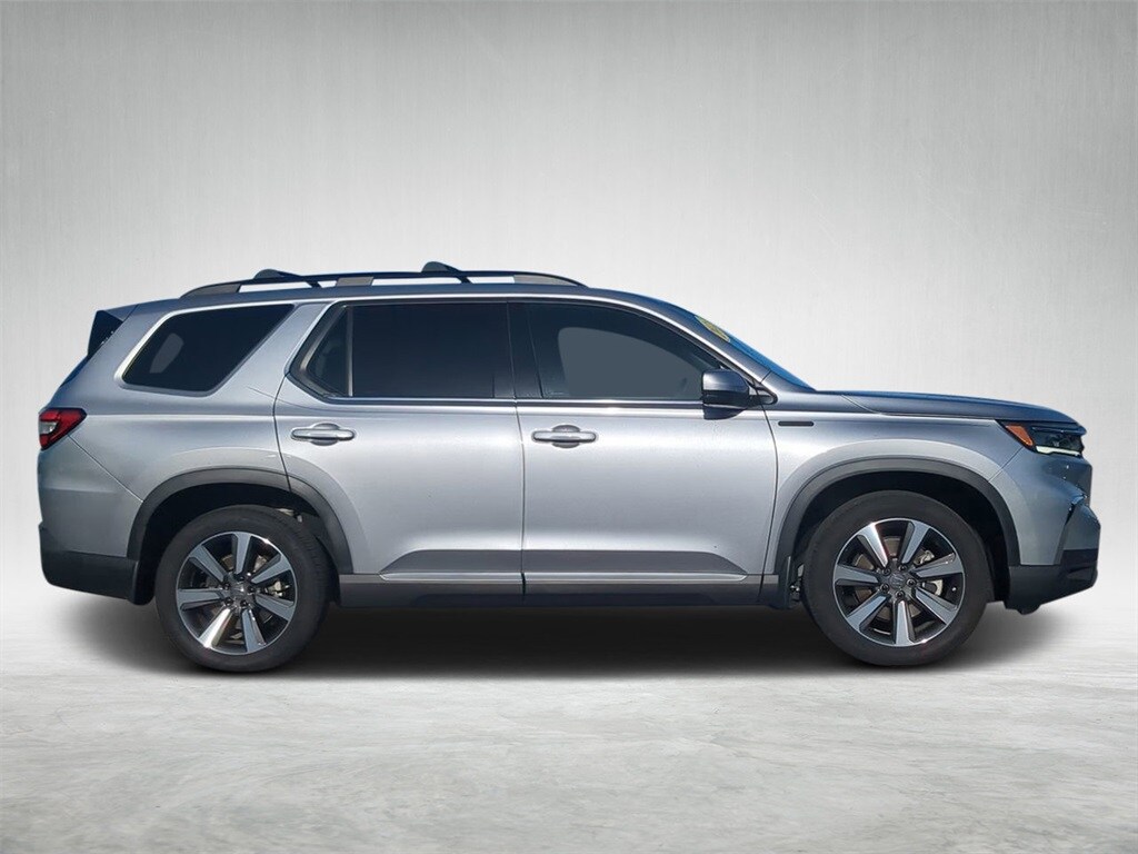 Used 2023 Honda Pilot Touring SUV