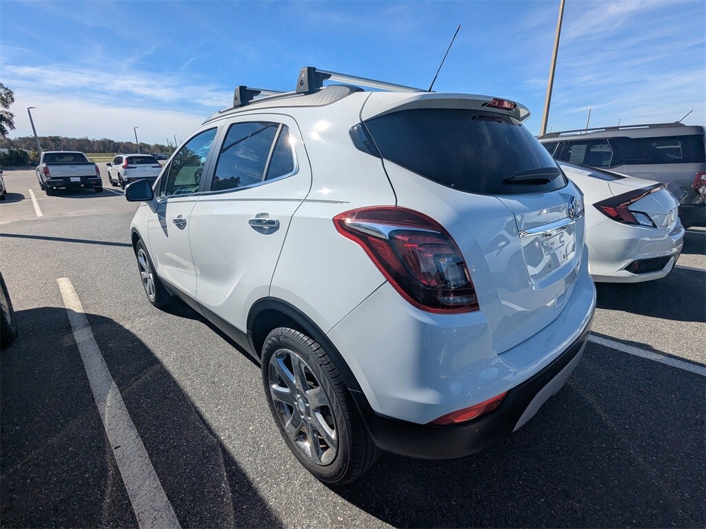 2019 Buick Encore Essence photo 3