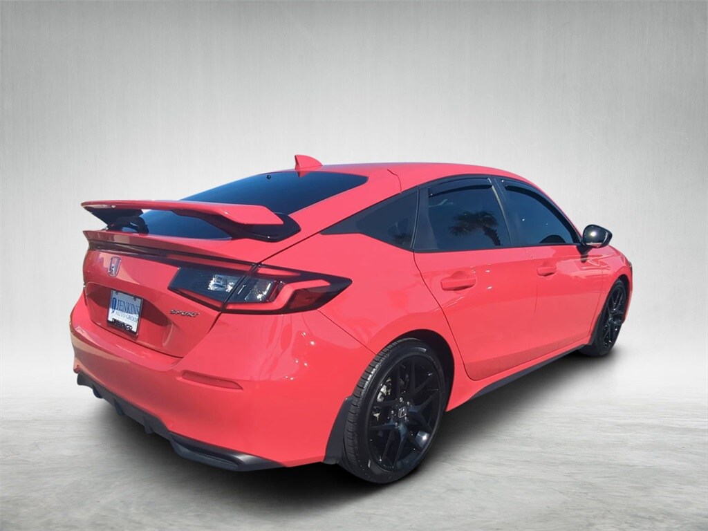 2025 Honda Civic Sport Hatchback photo 2