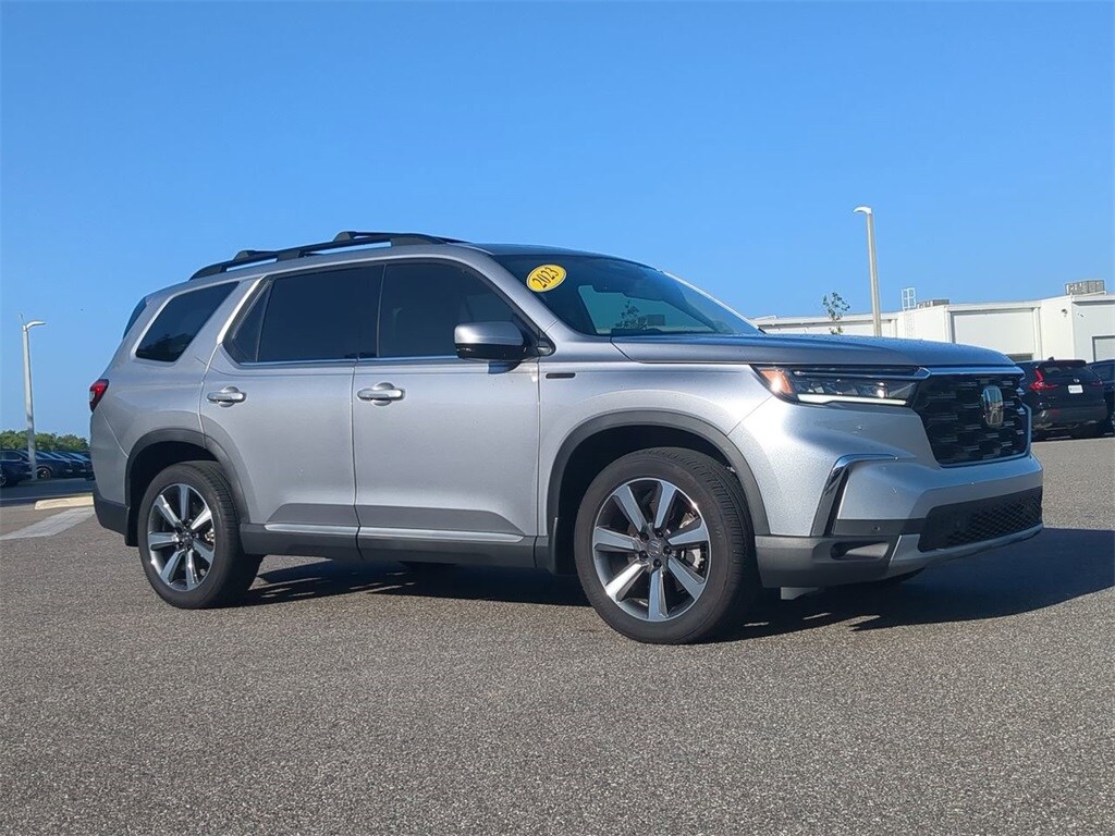 Used 2023 Honda Pilot Touring SUV