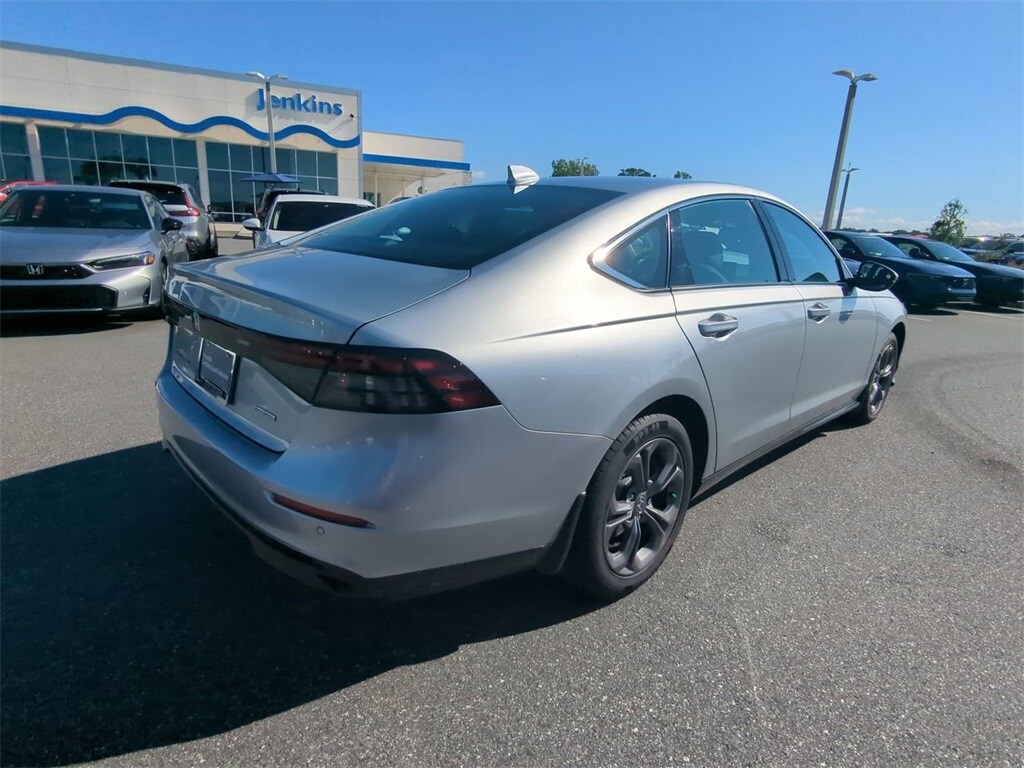 2024 Honda Accord Hybrid EX-L photo 4