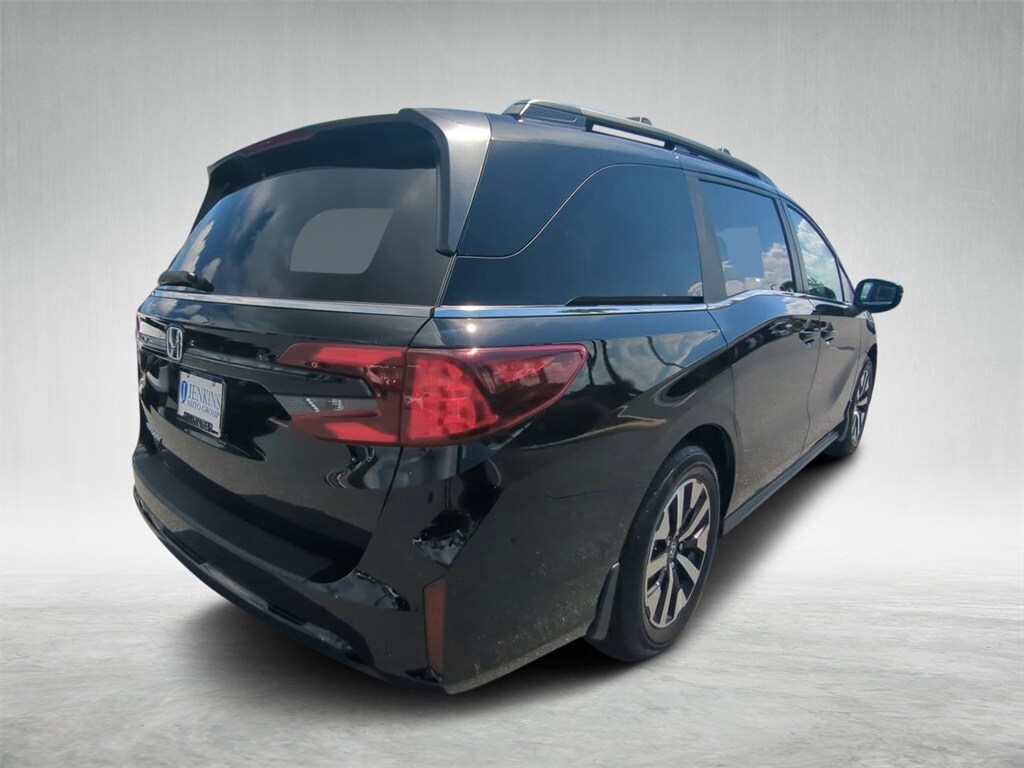 2026 Honda Odyssey EX-L photo 3