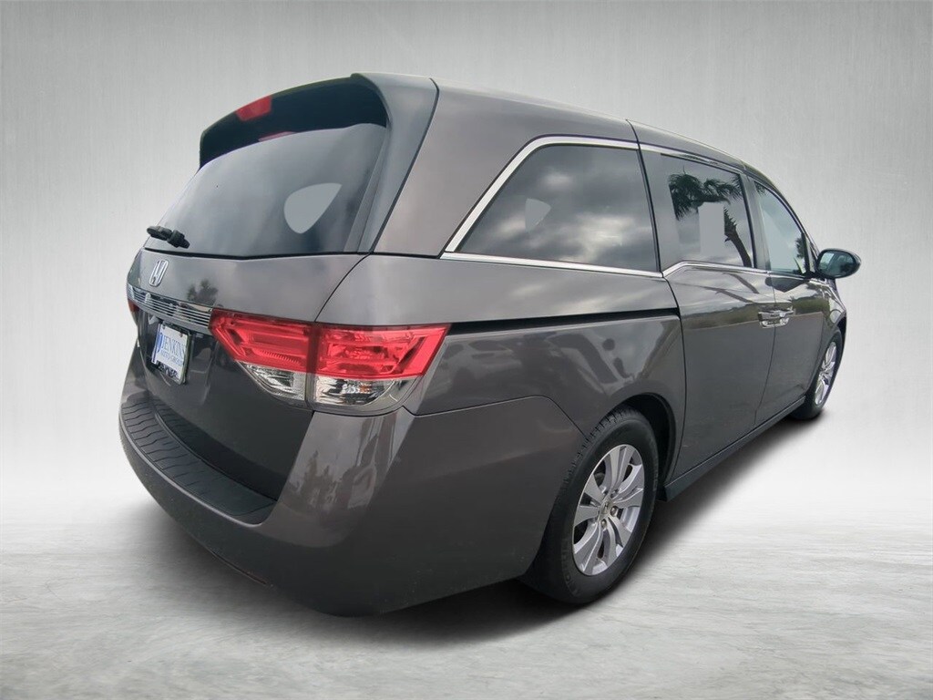 2015 Honda Odyssey EX-L photo 2