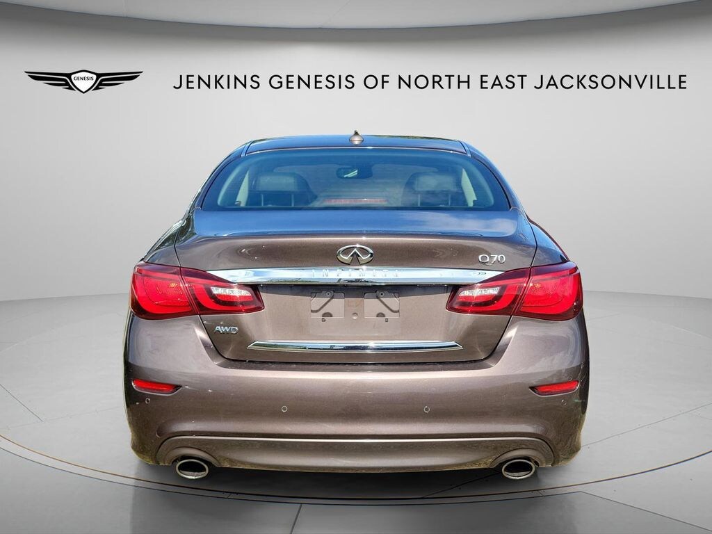 Used 2019 INFINITI Q70 3.7X LUXE Sedan