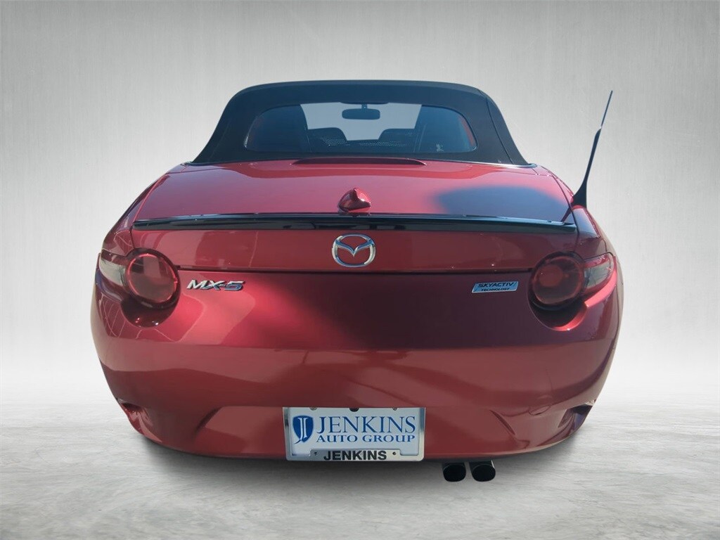 2016 Mazda MX-5 Miata Miata photo 3