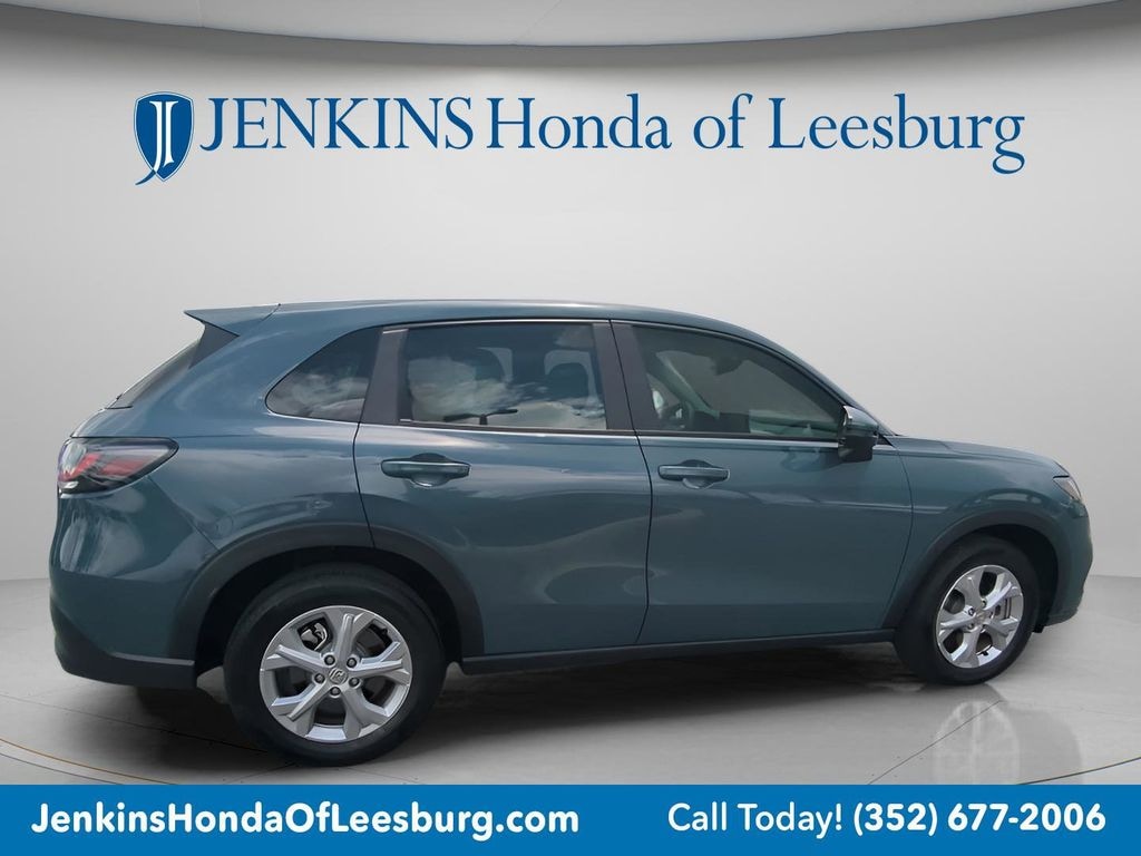 Used 2025 Honda HR-V LX SUV