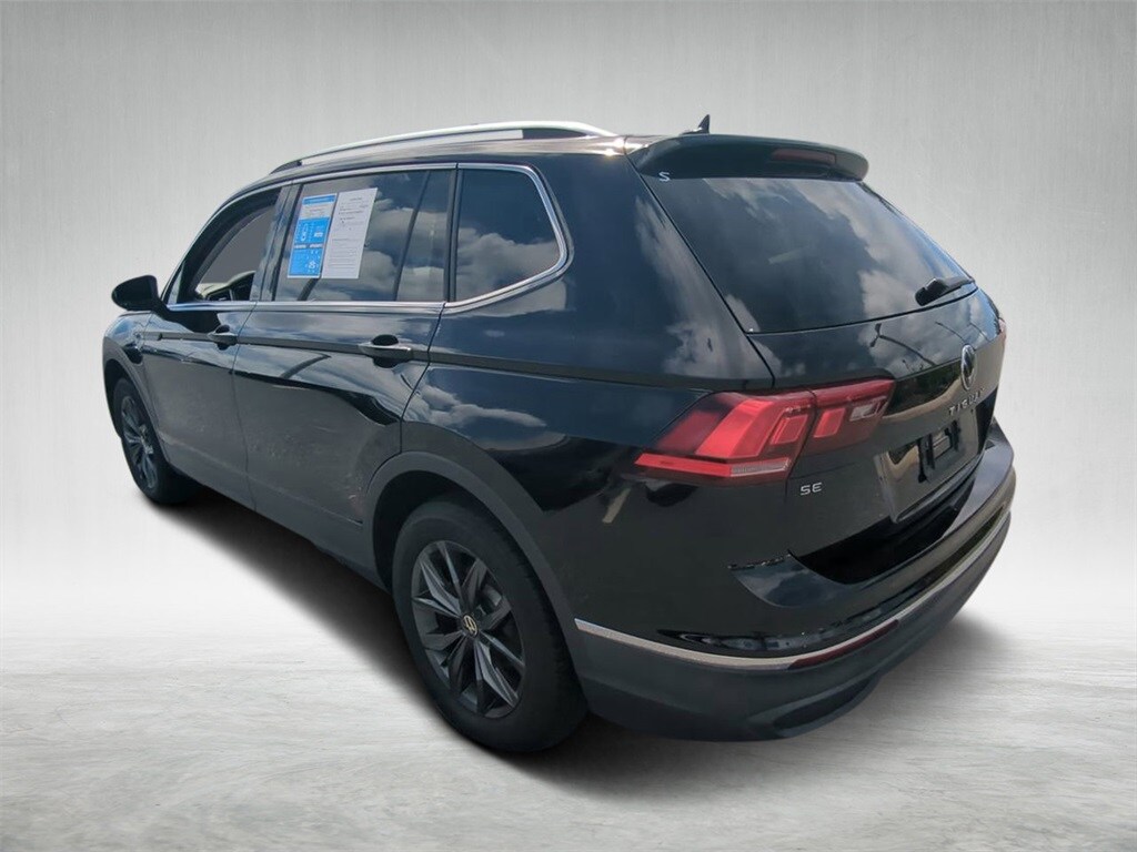 2024 Volkswagen Tiguan SE Wolfsburg Edition photo 3