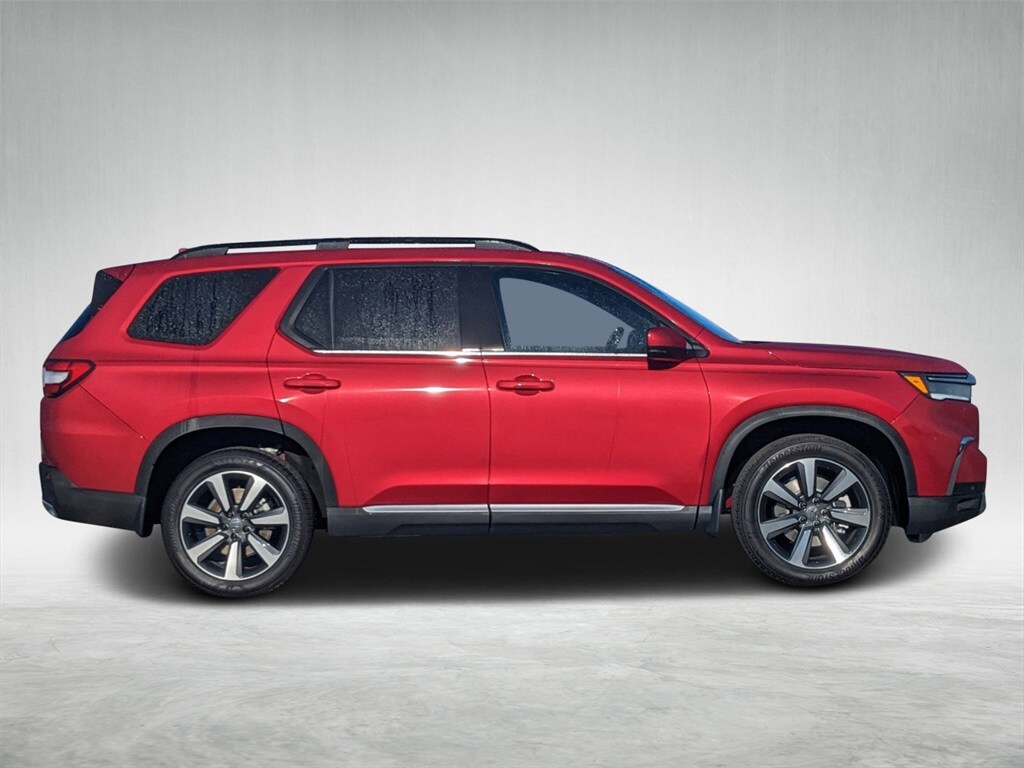 2025 Honda Pilot Touring photo 2