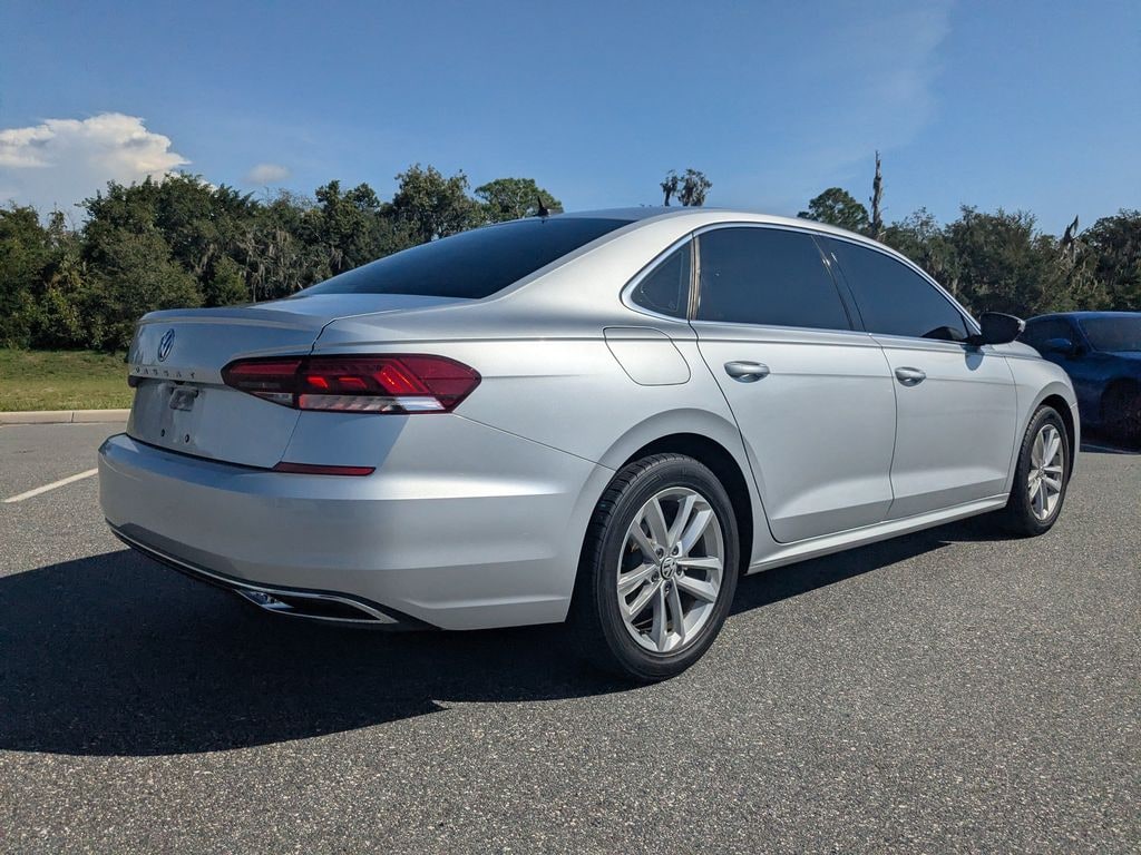 Used 2020 Volkswagen Passat 2.0T SE Sedan