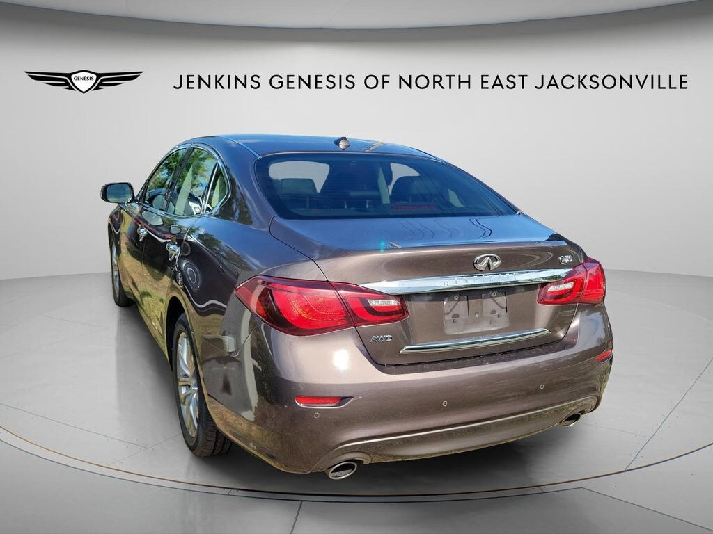 Used 2019 INFINITI Q70 3.7X LUXE Sedan