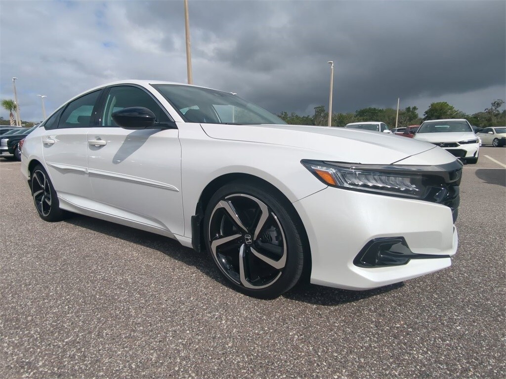 2022 Honda Accord Sport SE 1.5T photo 2