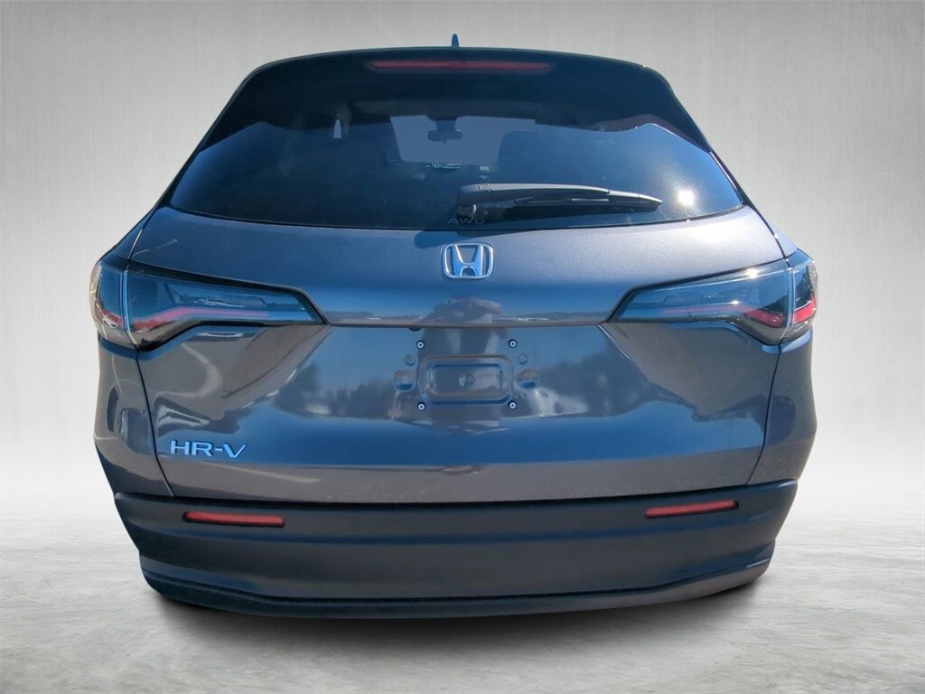 2026 Honda HR-V LX photo 3