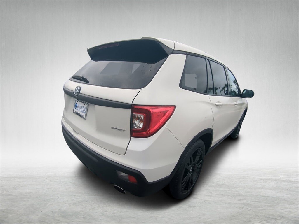 2019 Honda Passport Sport photo 2