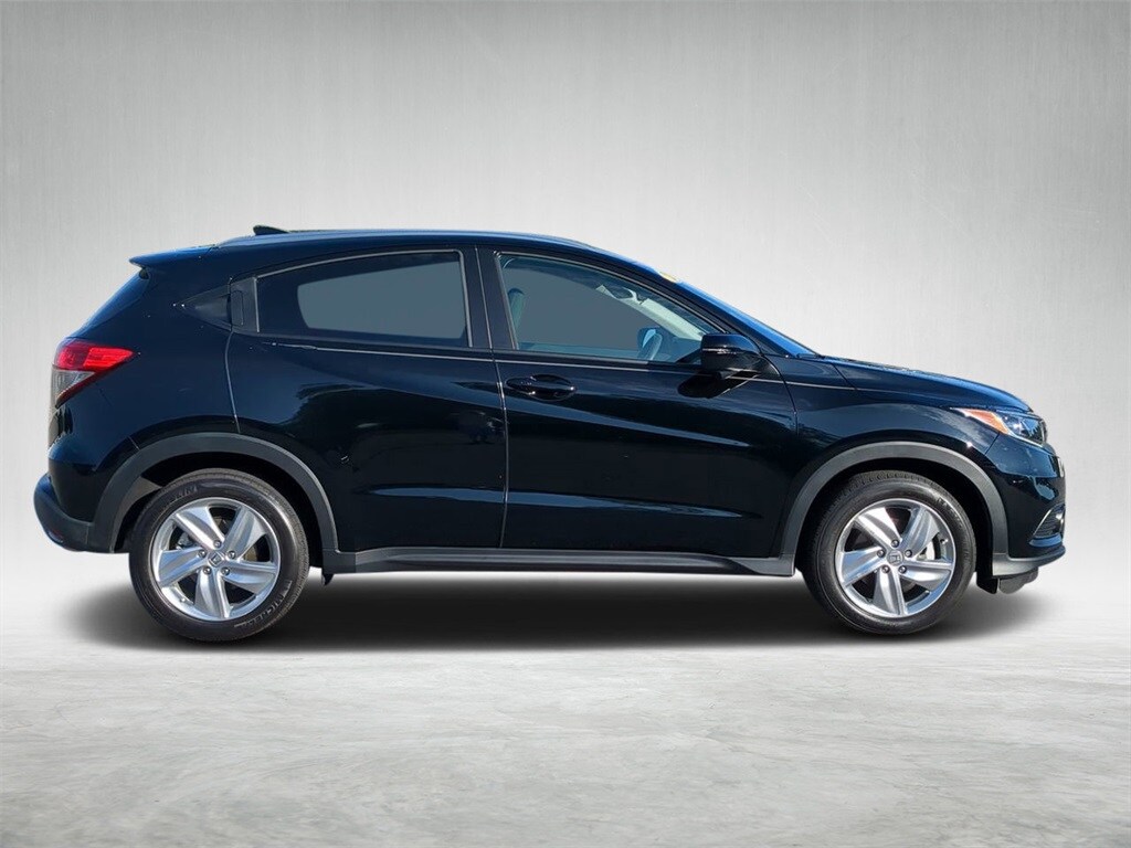 2019 Honda HR-V EX 2WD photo 2