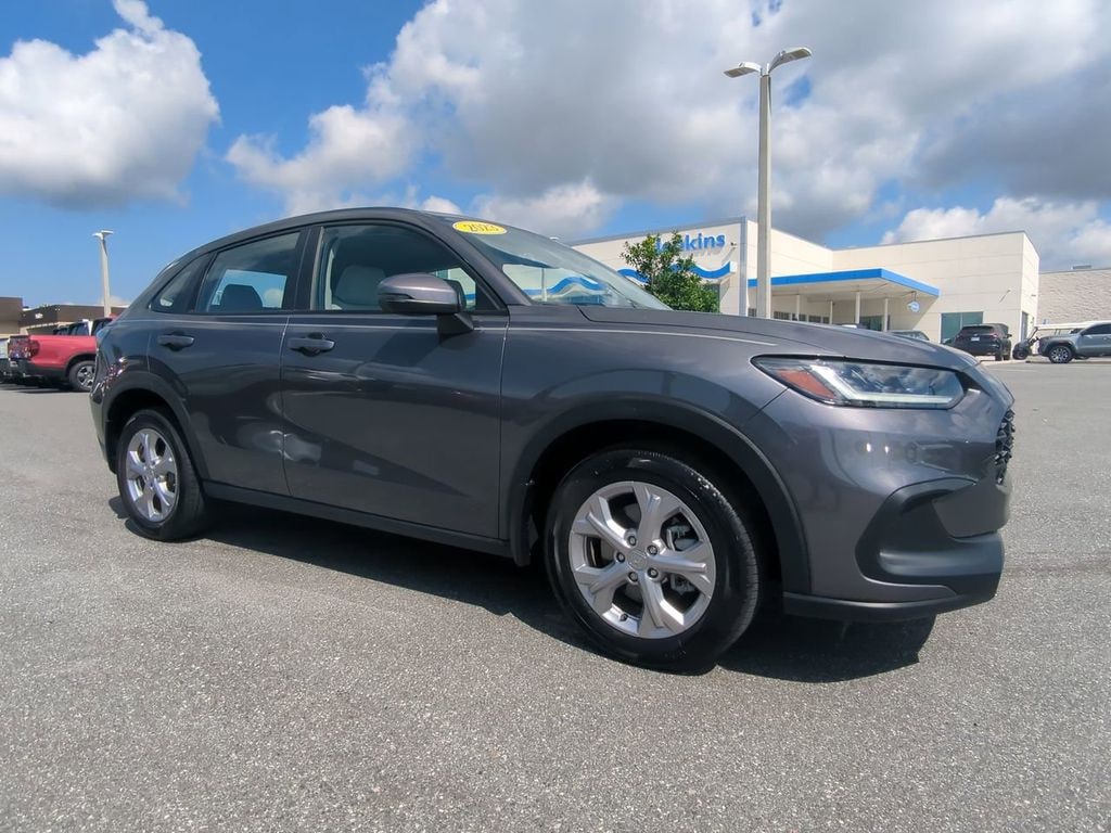 Used 2023 Honda HR-V LX AWD SUV