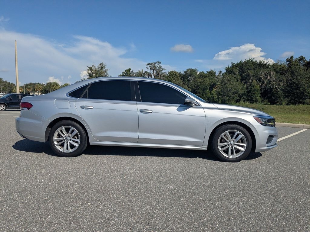 Used 2020 Volkswagen Passat 2.0T SE Sedan