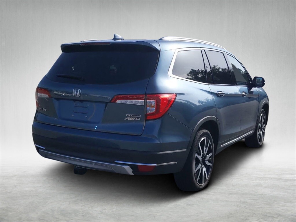 2020 Honda Pilot Touring photo 3