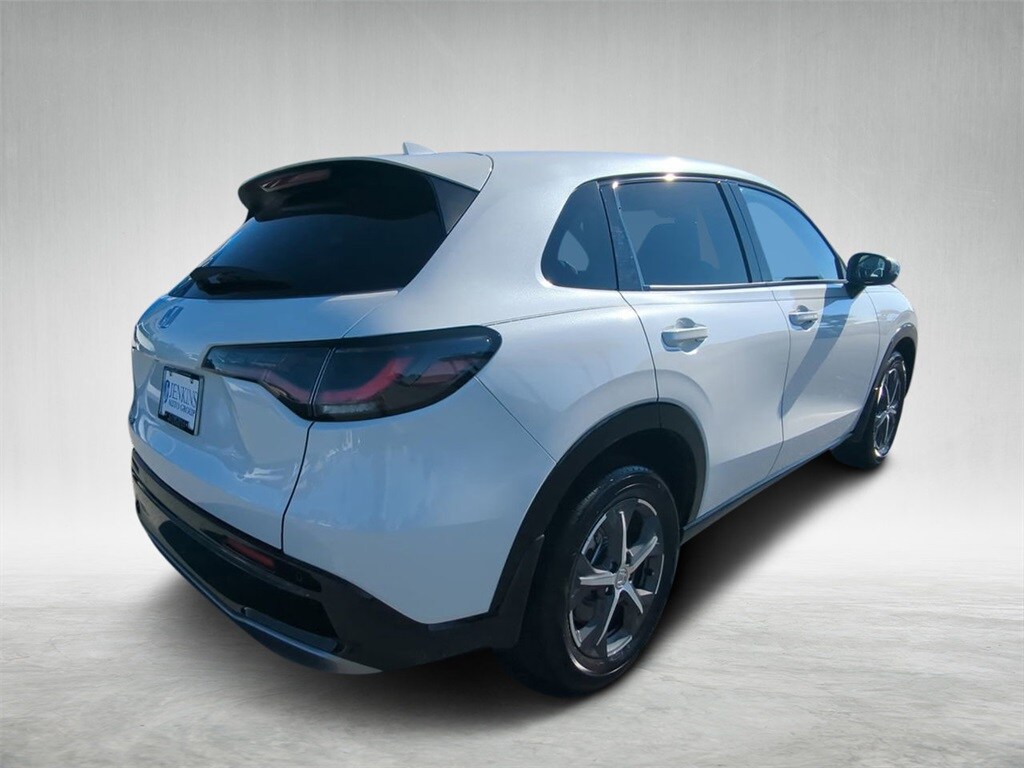 2023 Honda HR-V EX-L 2WD photo 3