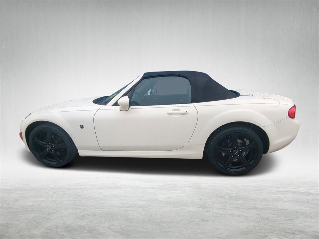 2009 Mazda MX-5 Miata Miata Touring photo 4